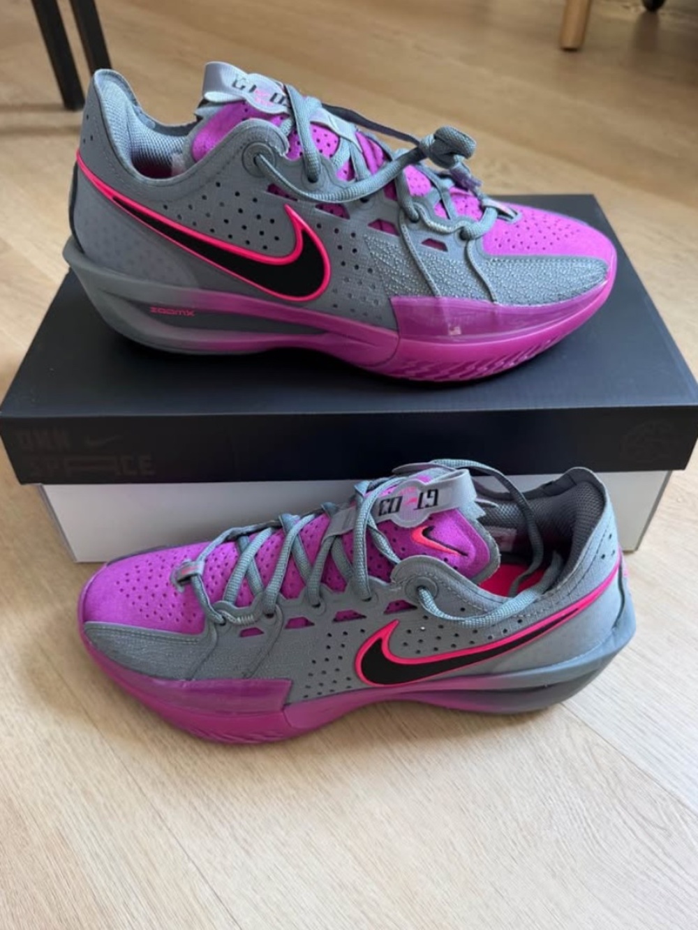 Nike Air Zoom GT Cut 3 Grey Fuscia 8.5